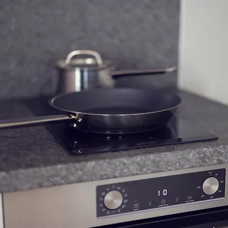 Апартаменти Leonart Living 21 Грац