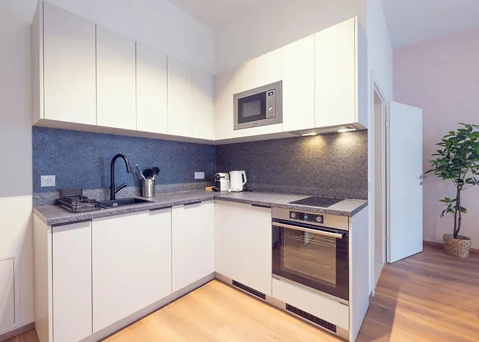 Leonart Living 21 Апартаменты *